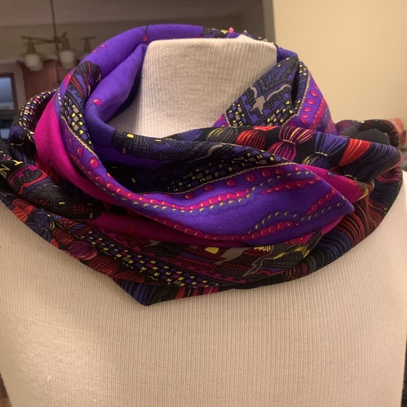 ALBERT NIPON VINTAGE WOOL CHALLIS SCARF STOLE WITH RUSSIAN MOTIFS - Picture 13 of 16